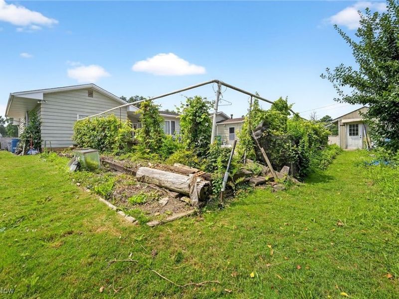 100 E Decker Drive, Seven Hills, OH 44131 Photo 34