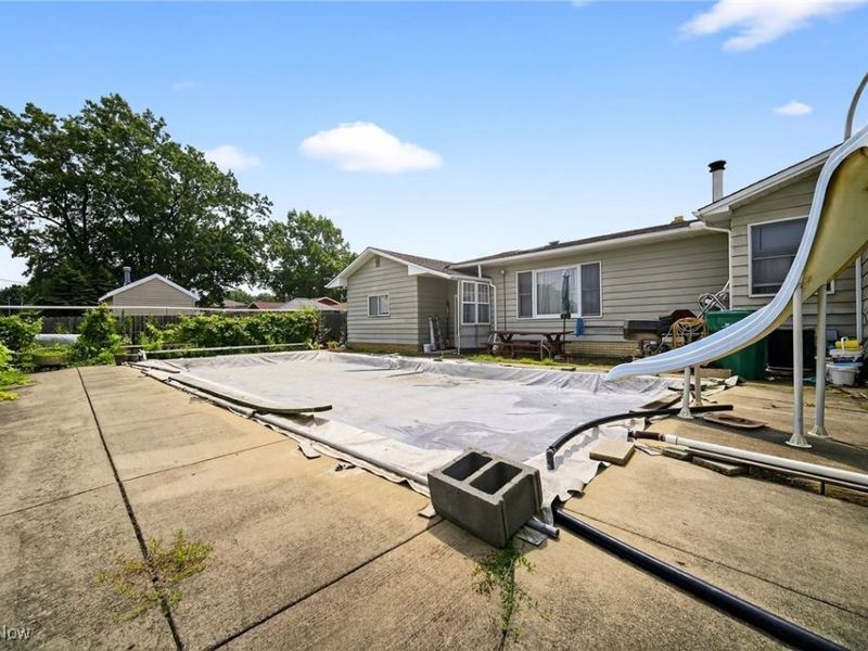 100 E Decker Drive, Seven Hills, OH 44131 Photo 36