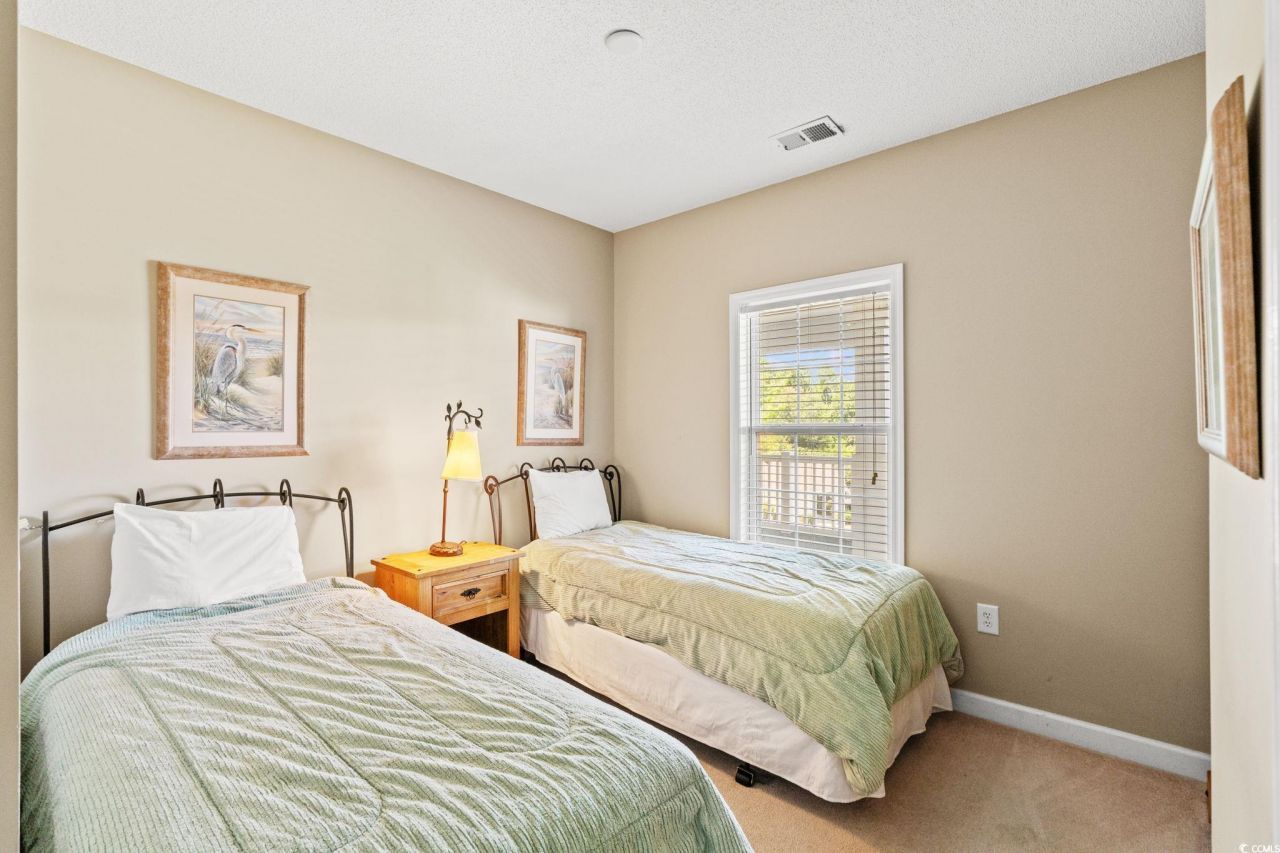 5825 Catalina Dr. Photo 16