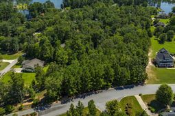 409 Caro Lane  photo 4