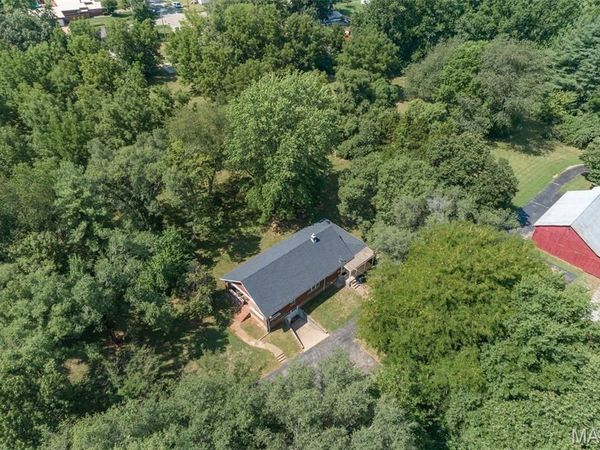 209 N State Street, Desloge, MO 63601