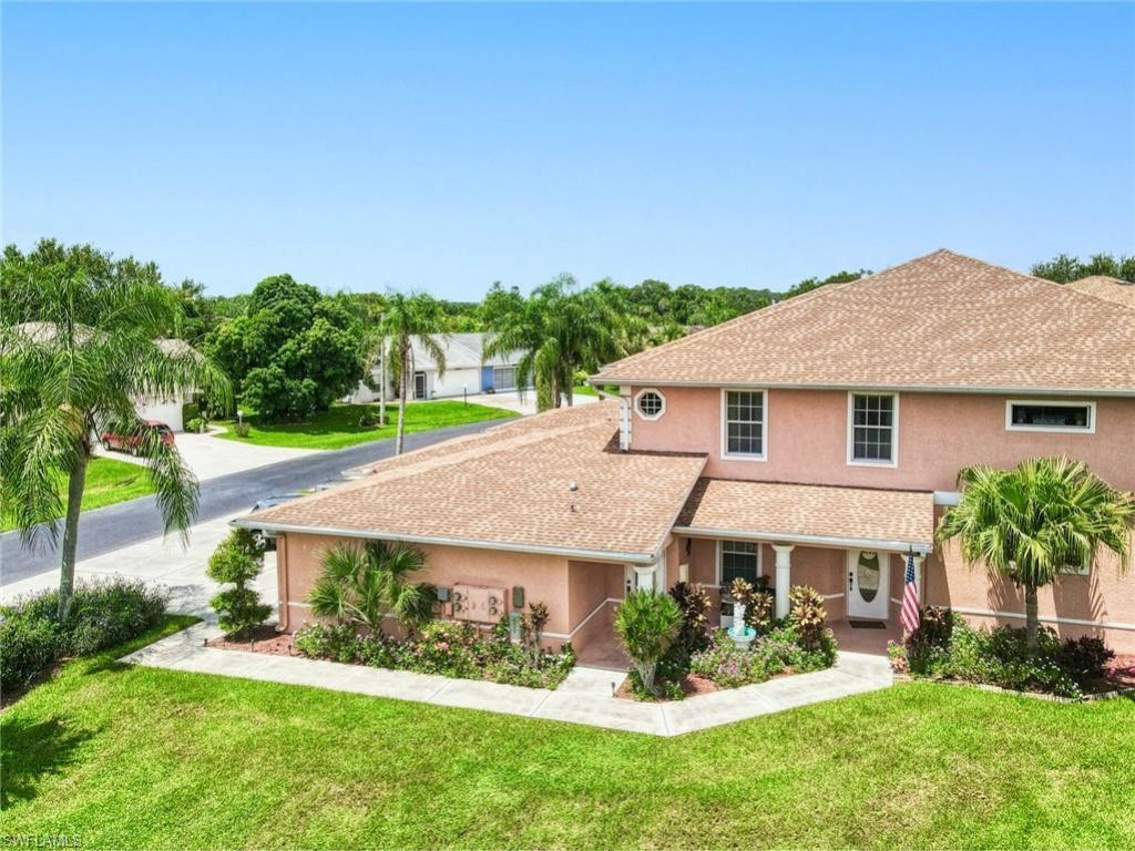 19977 Lake Vista Cir, Unit 17D, Lehigh Acres, FL 33936 Photo