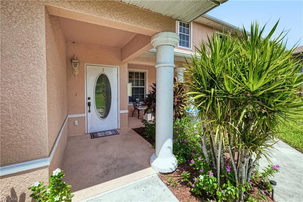 19977 Lake Vista Cir, Unit 17D, Lehigh Acres, FL 33936 Photo