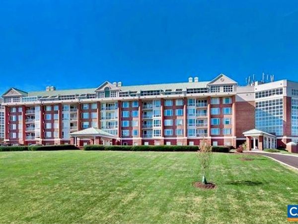 500 CRESTWOOD DR, Unit 2101, Charlottesville, VA 22903