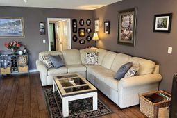 4238 Pinehurst Circle photo 4