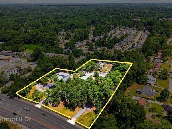 5706 Memorial Drive, Stone Mountain, GA 30083