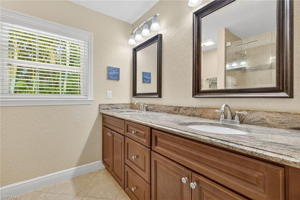 4235 SW 20th Ave, Cape Coral, FL 33914 Photo