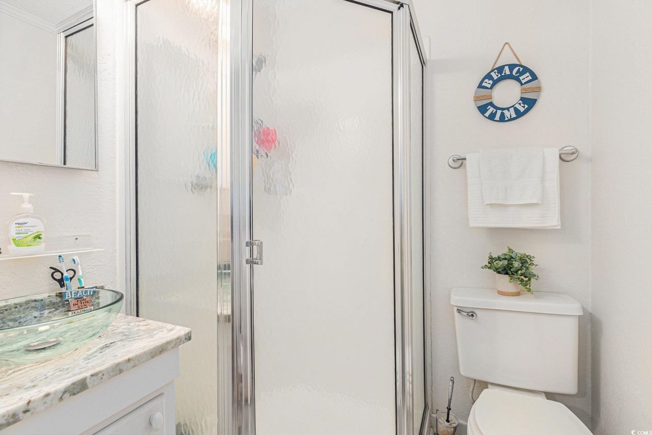 5601 N Ocean Blvd. Photo 19