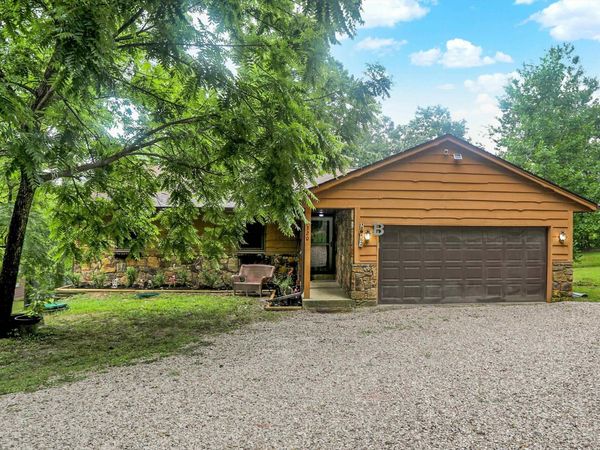 3320 Pine Wood Drive, Spencer, IN 47460