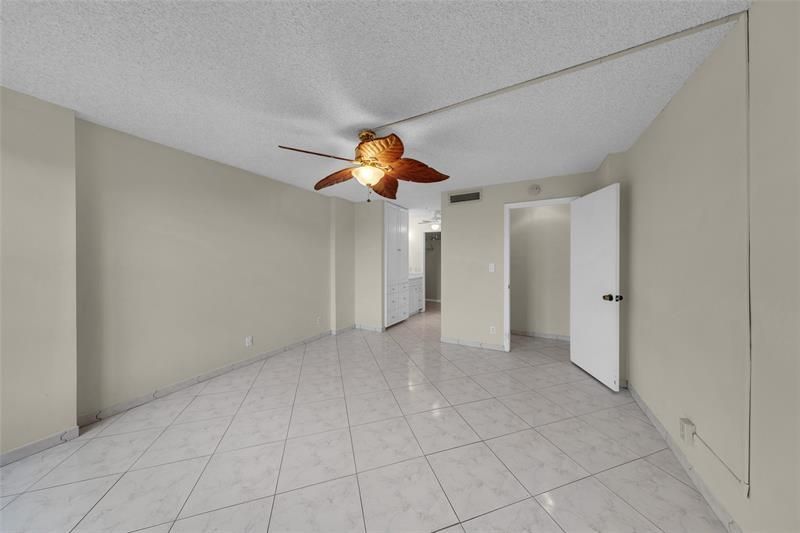 7 Royal Palm Way, Unit 4080, Boca Raton, FL 33432 Photo