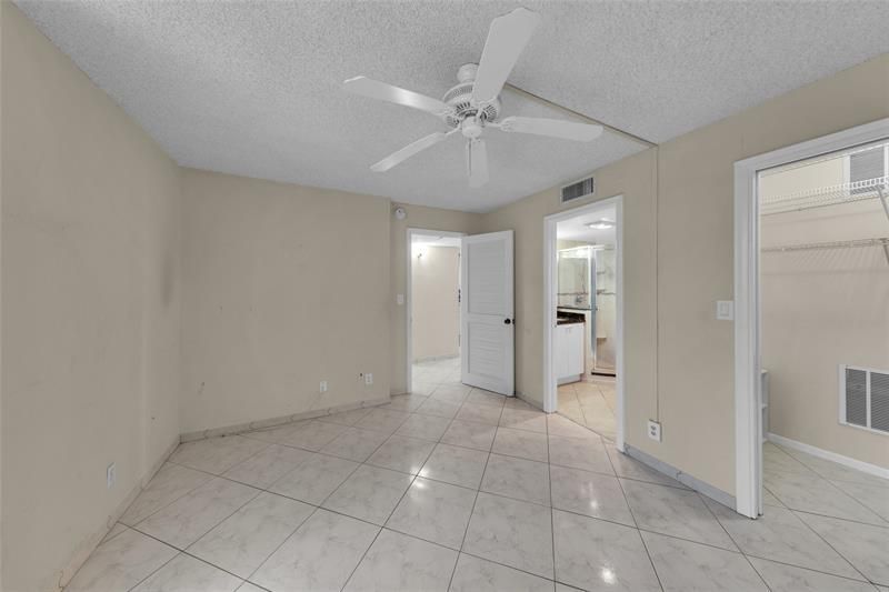 7 Royal Palm Way, Unit 4080, Boca Raton, FL 33432 Photo