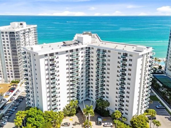 3001 S Ocean Dr, Unit 333, Hollywood, FL 33019