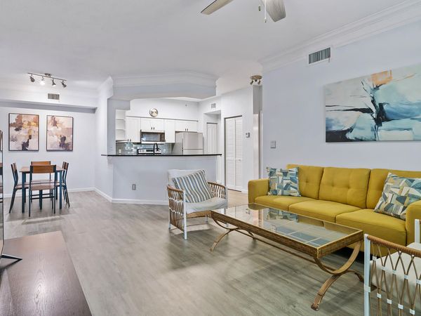 9857 Baywinds Drive, Unit #9206, West Palm Beach, FL 33411