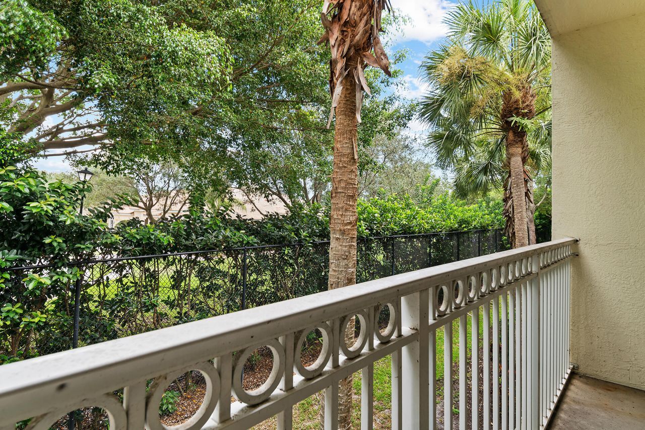 9857 Baywinds Drive, Unit #9206, West Palm Beach, FL 33411 Photo