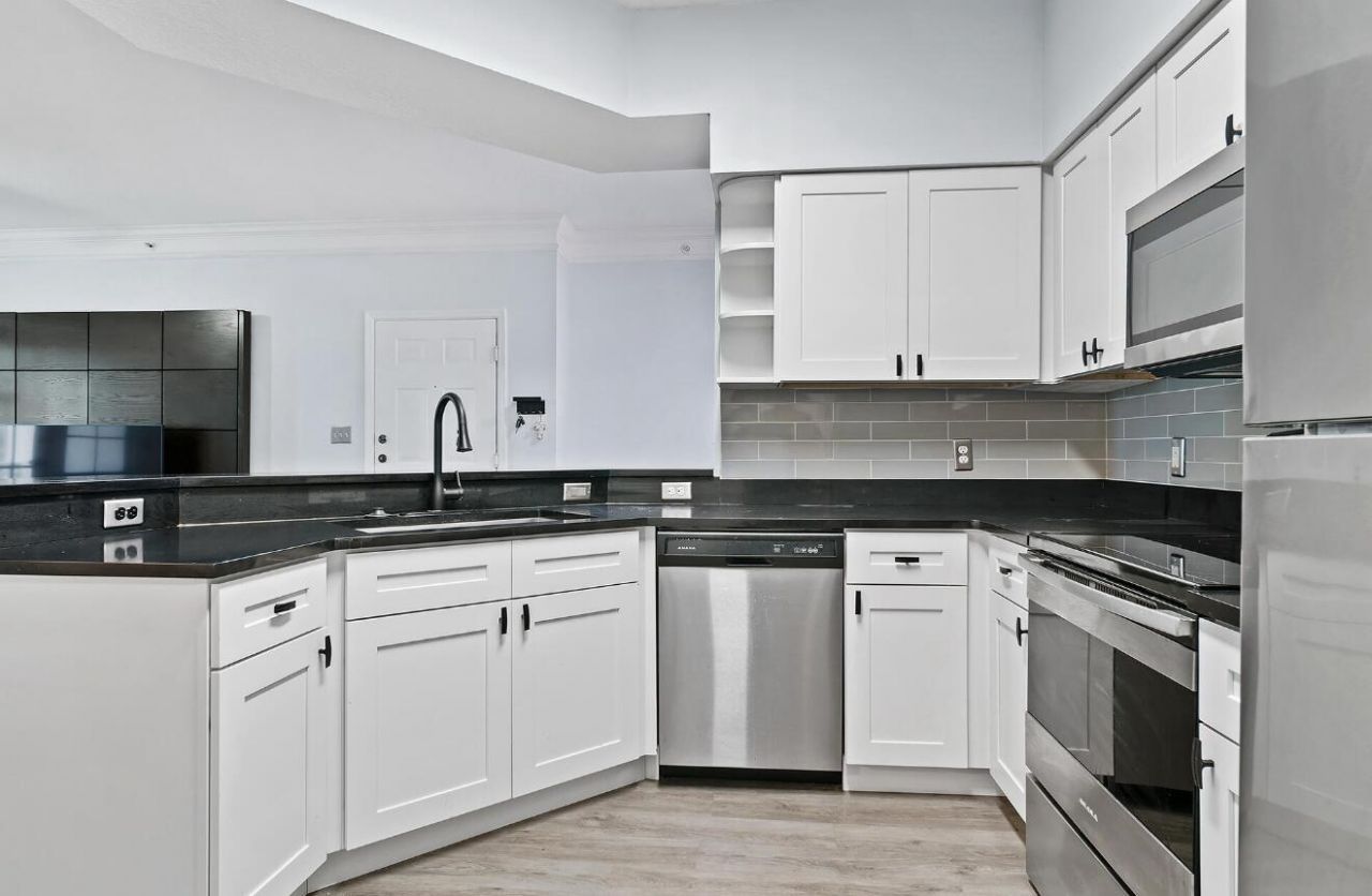 9857 Baywinds Drive, Unit #9206, West Palm Beach, FL 33411 Photo