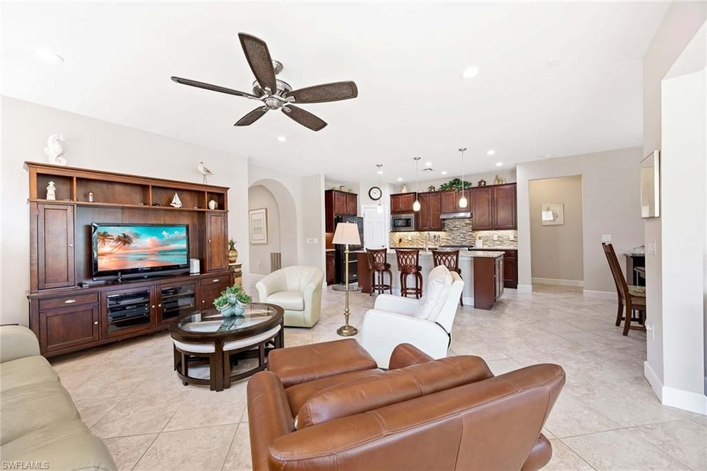 12077 Winfield Cir, Fort Myers, FL 33966 Photo