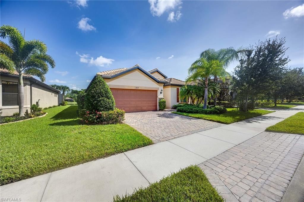 12077 Winfield Cir, Fort Myers, FL 33966 Photo