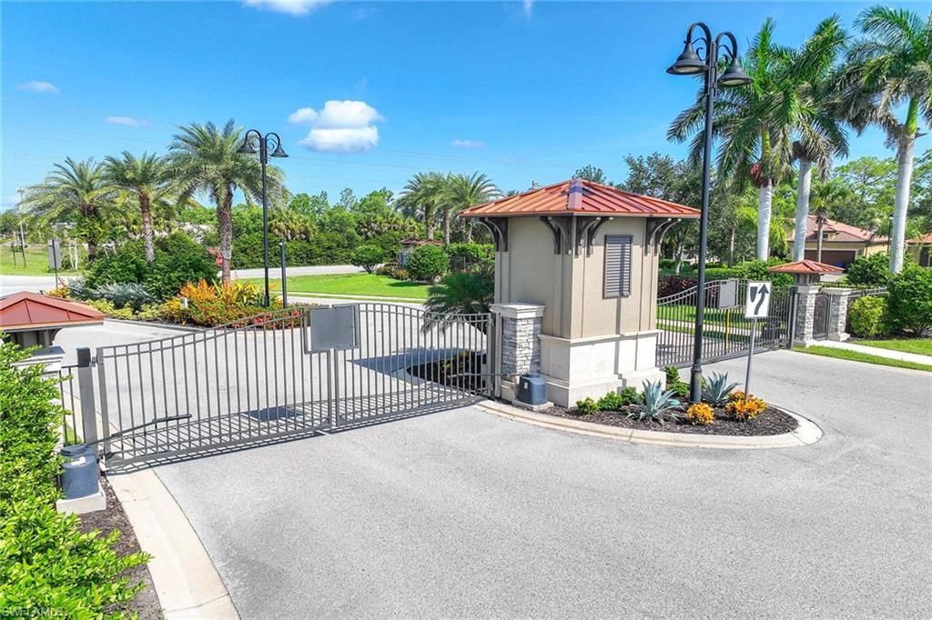 12077 Winfield Cir, Fort Myers, FL 33966 Photo