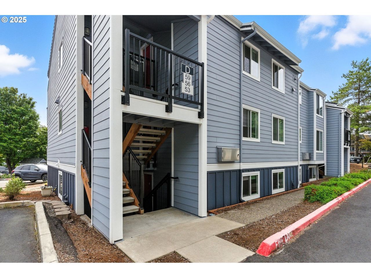 47 Eagle Crest Dr, Unit 53, Lake Oswego, OR 97035 Main Photo