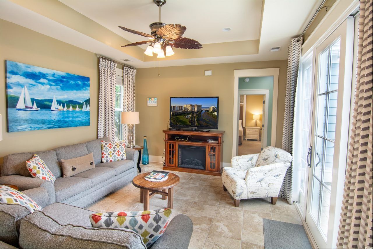 5033 Old Appleton Way Photo 6