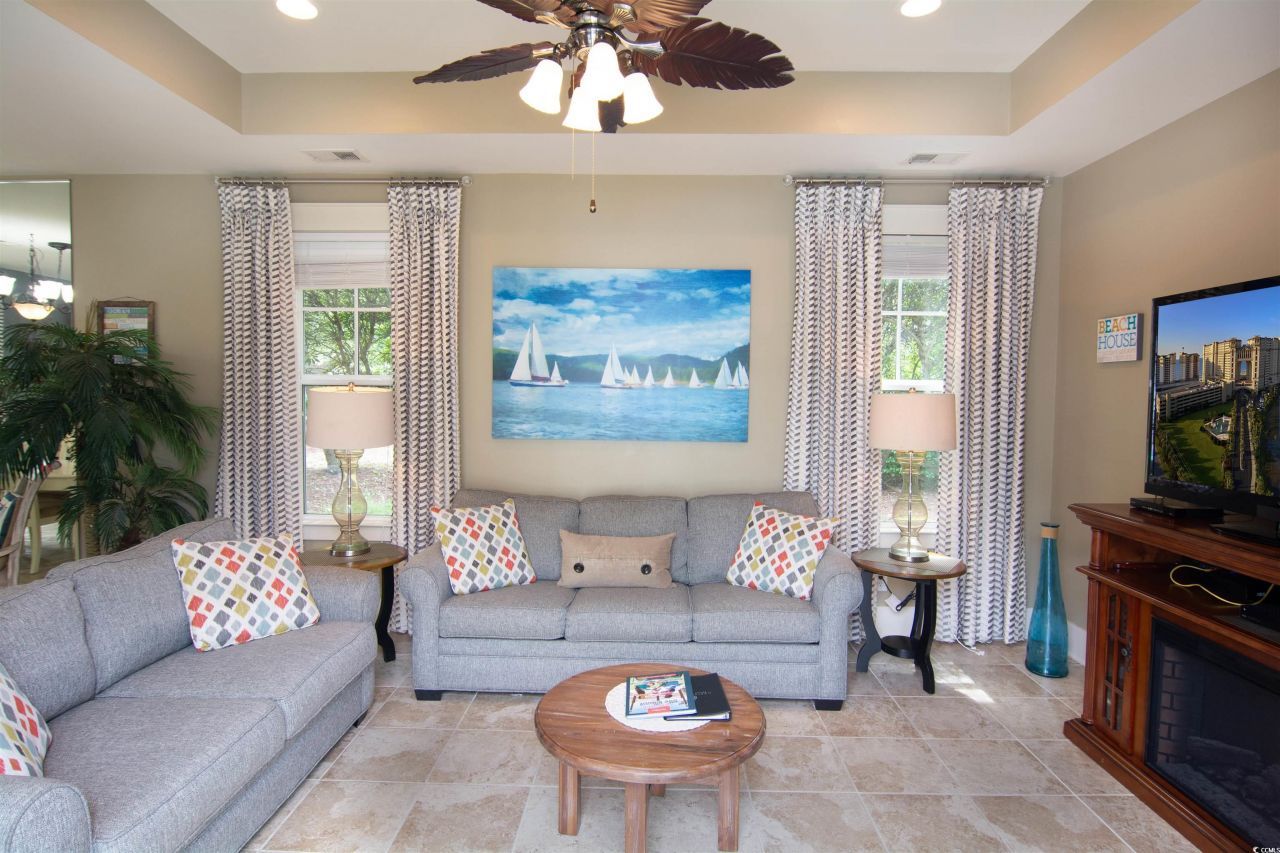 5033 Old Appleton Way Photo 7