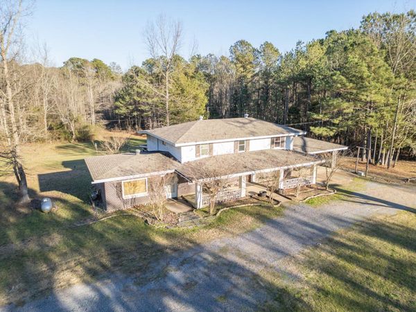 479 McMinn Rd, McCool, MS 39108