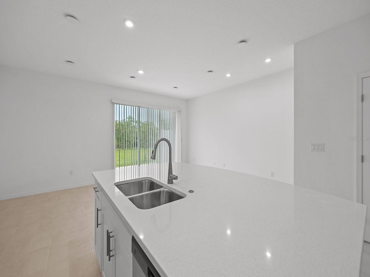 8581 Lunar Skye Street, Sarasota, FL 34241 Photo