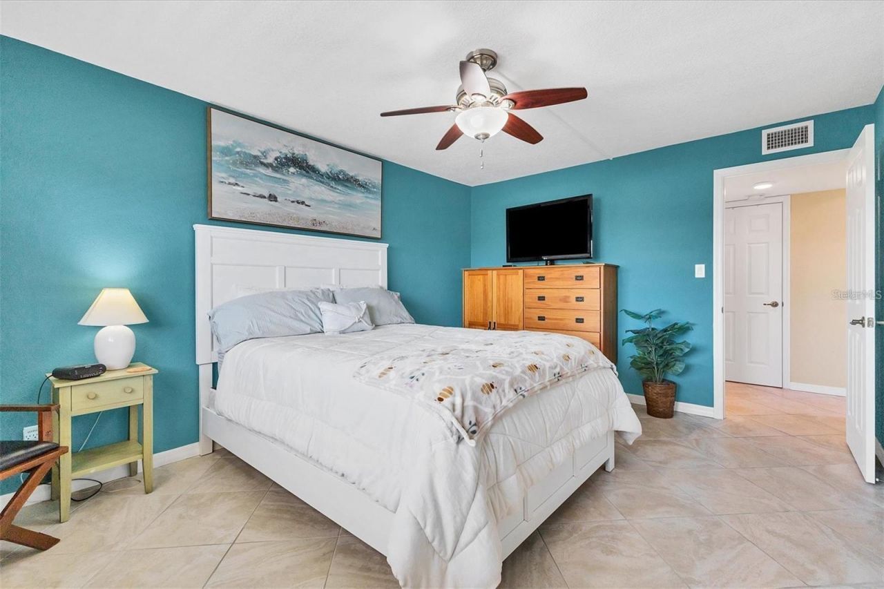 8776 Midnight Pass Road, Unit C307, Sarasota, FL 34242 Photo