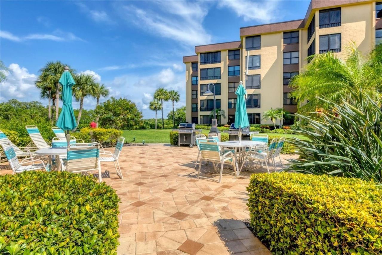 8776 Midnight Pass Road, Unit C307, Sarasota, FL 34242 Photo