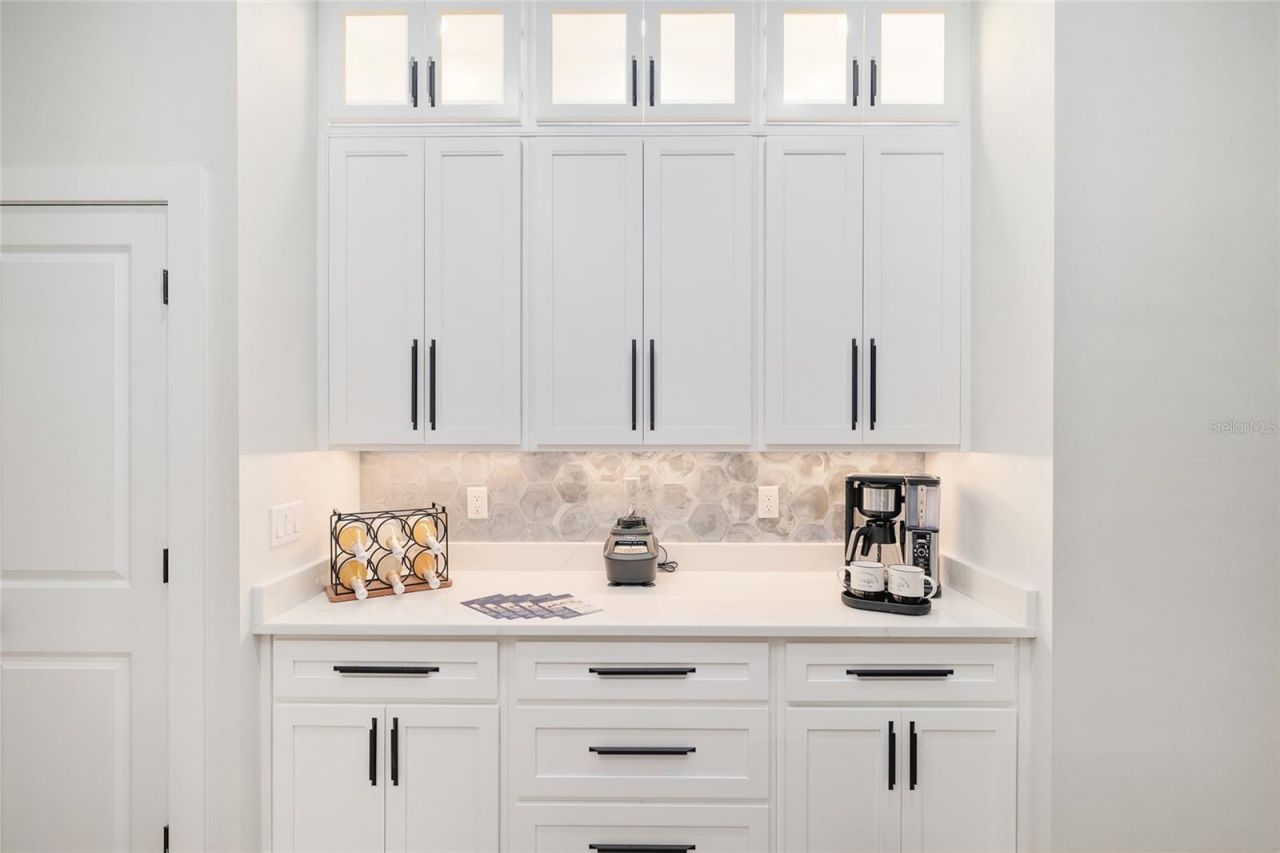 4430 NW 18th Place, Gainesville, FL 32605 Photo