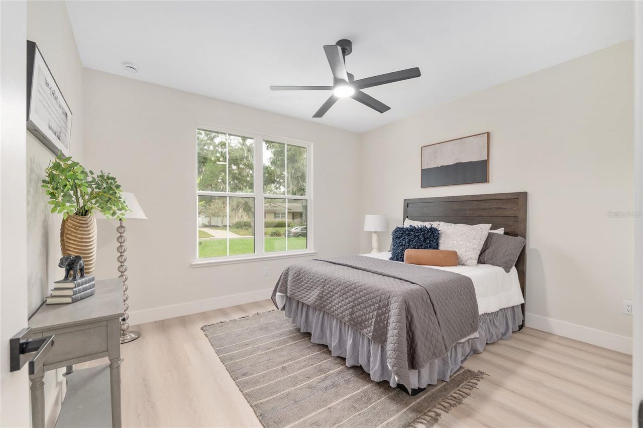 4430 NW 18th Place, Gainesville, FL 32605 Photo