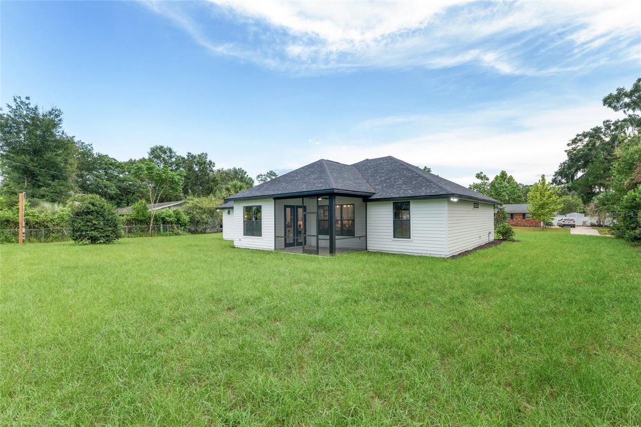 4430 NW 18th Place, Gainesville, FL 32605 Photo