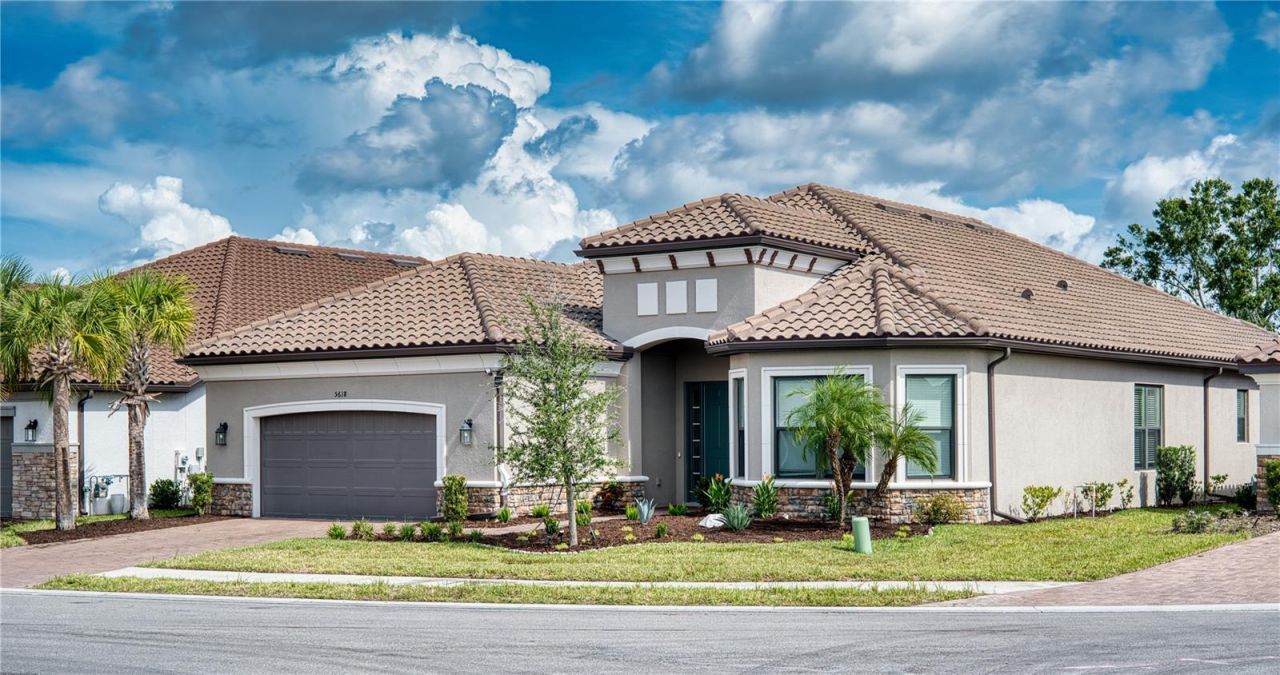 5618 Caserta Court, Palmetto, FL 34221 Photo