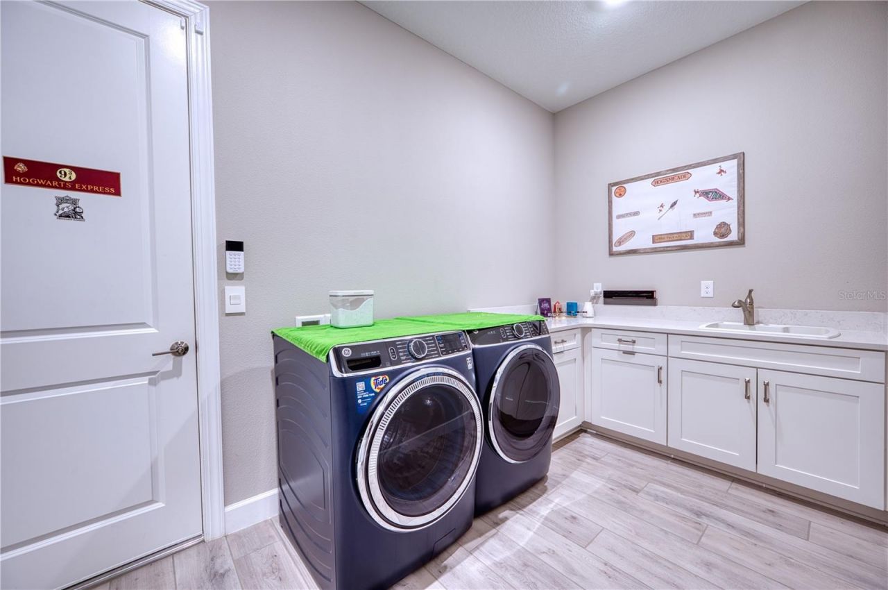 5618 Caserta Court, Palmetto, FL 34221 Photo