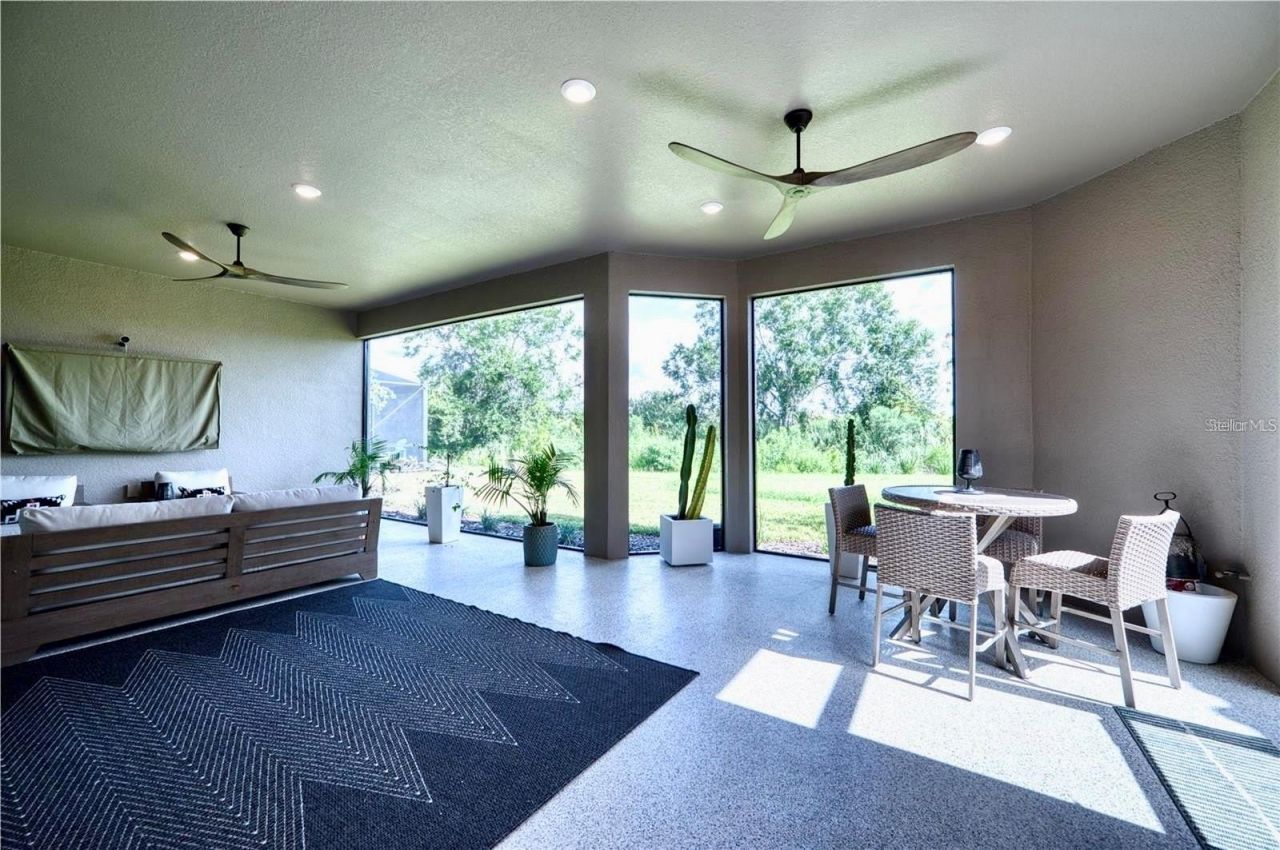 5618 Caserta Court, Palmetto, FL 34221 Photo