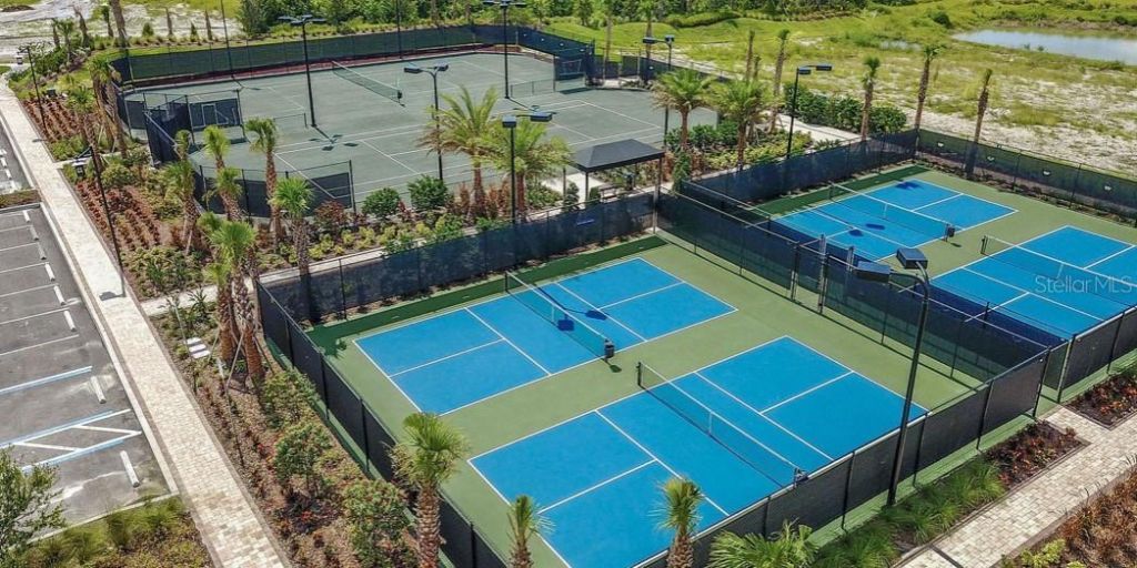 5618 Caserta Court, Palmetto, FL 34221 Photo