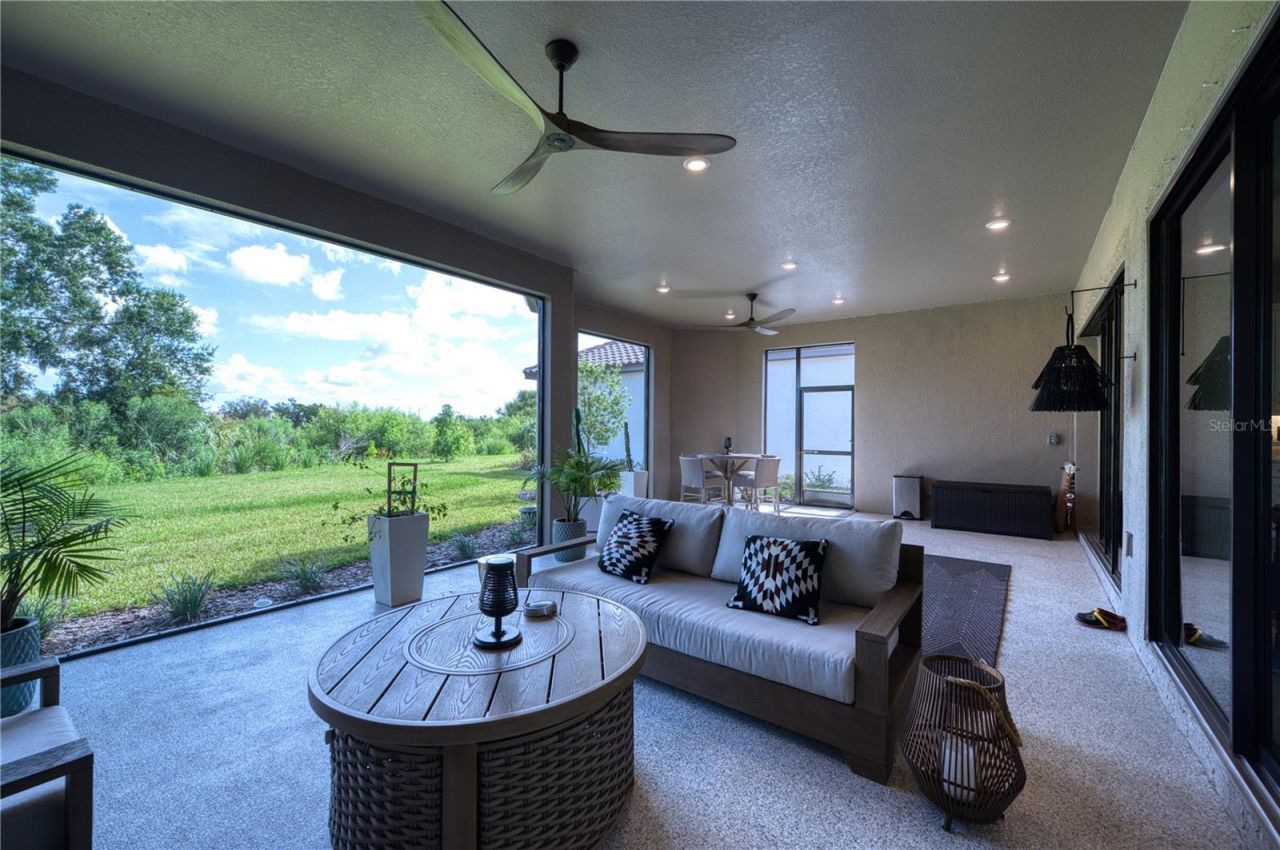 5618 Caserta Court, Palmetto, FL 34221 Photo