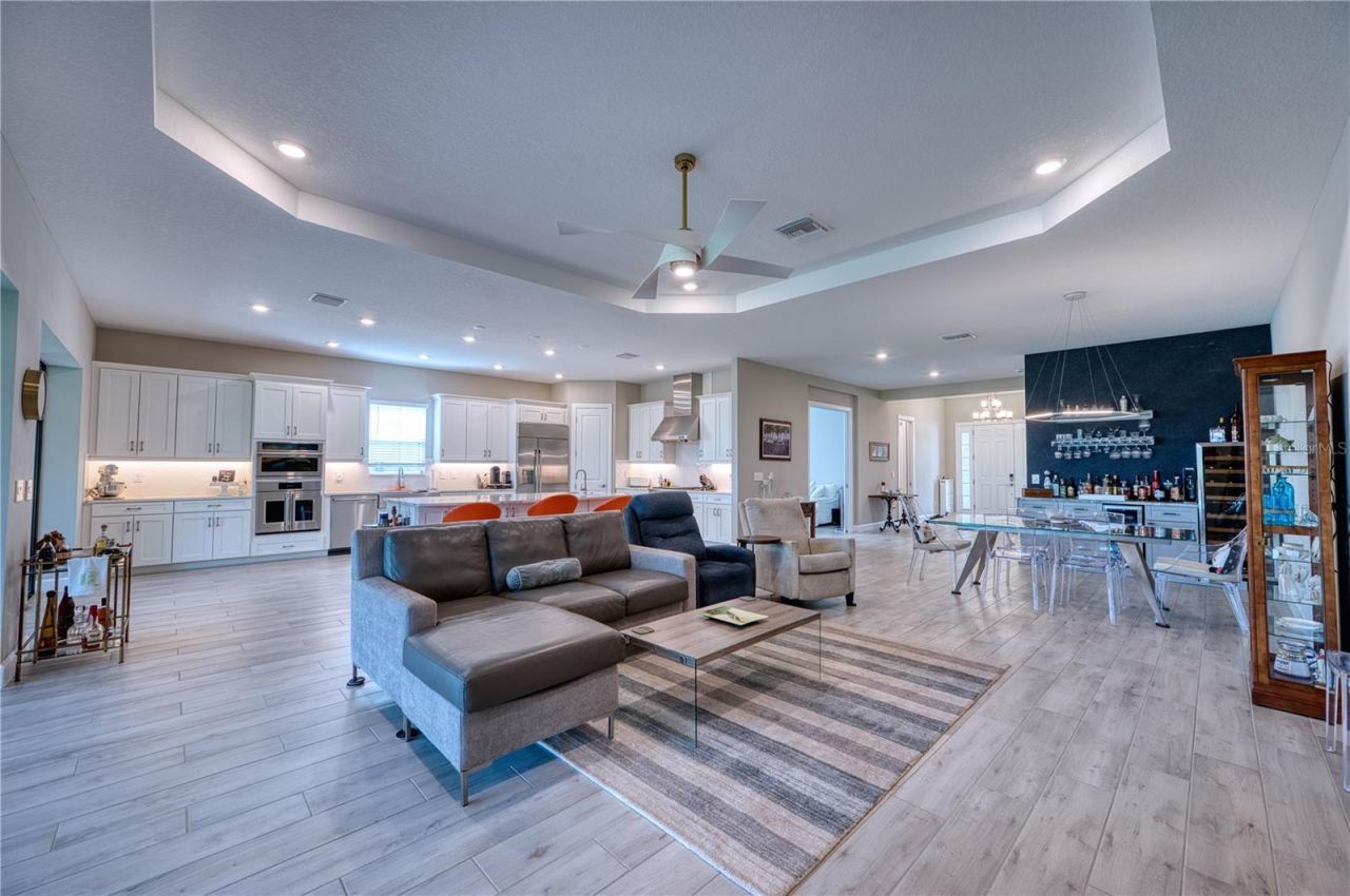 5618 Caserta Court, Palmetto, FL 34221 Photo