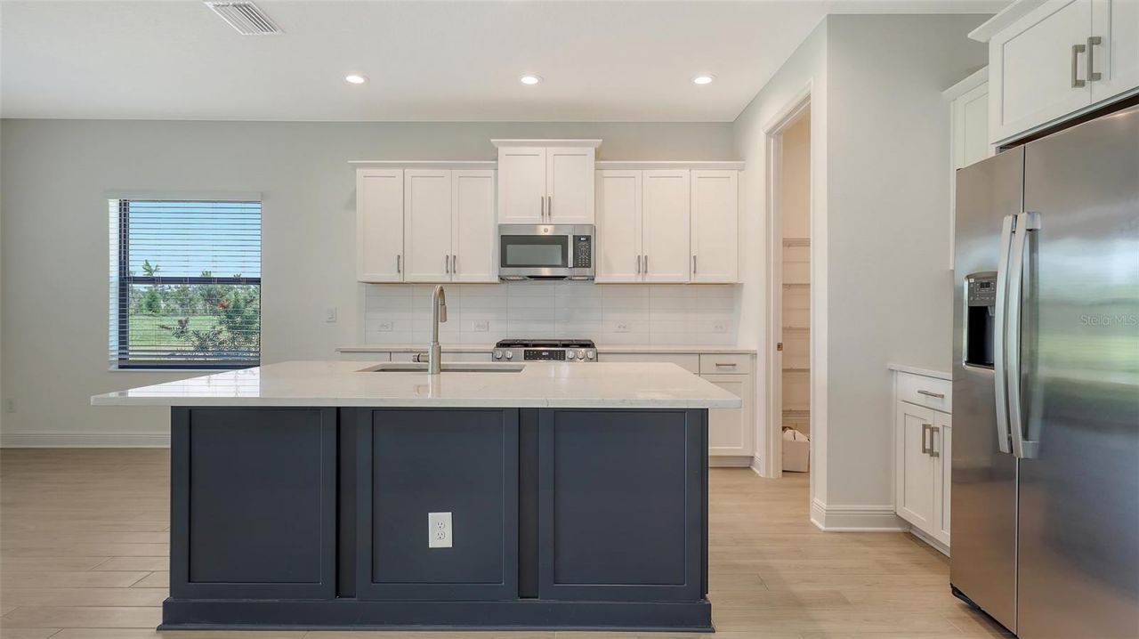 2234 Lady Palm Loop, Bradenton, FL 34212 Photo