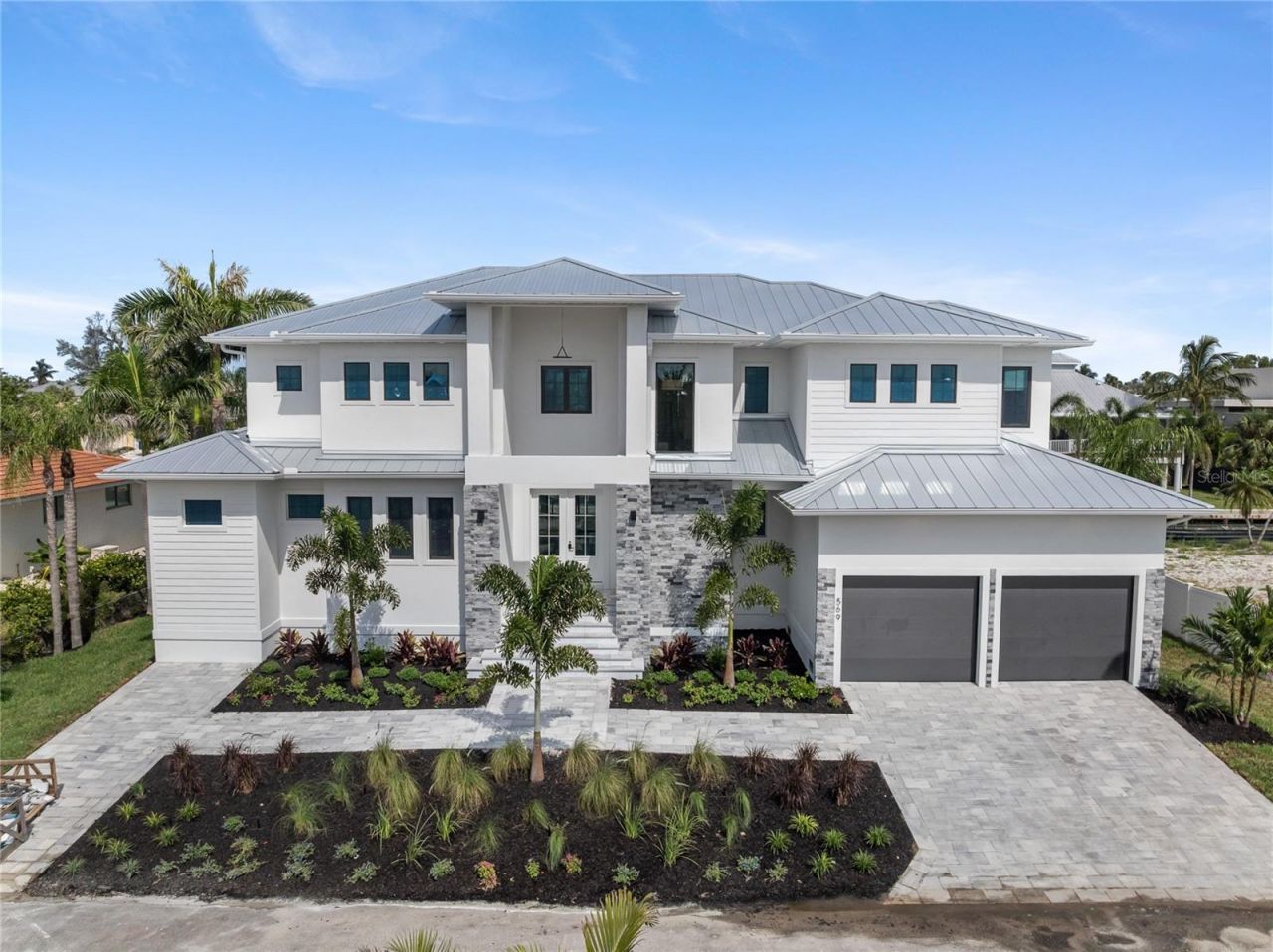 569 Bayview Drive, Longboat Key, FL 34228 Photo