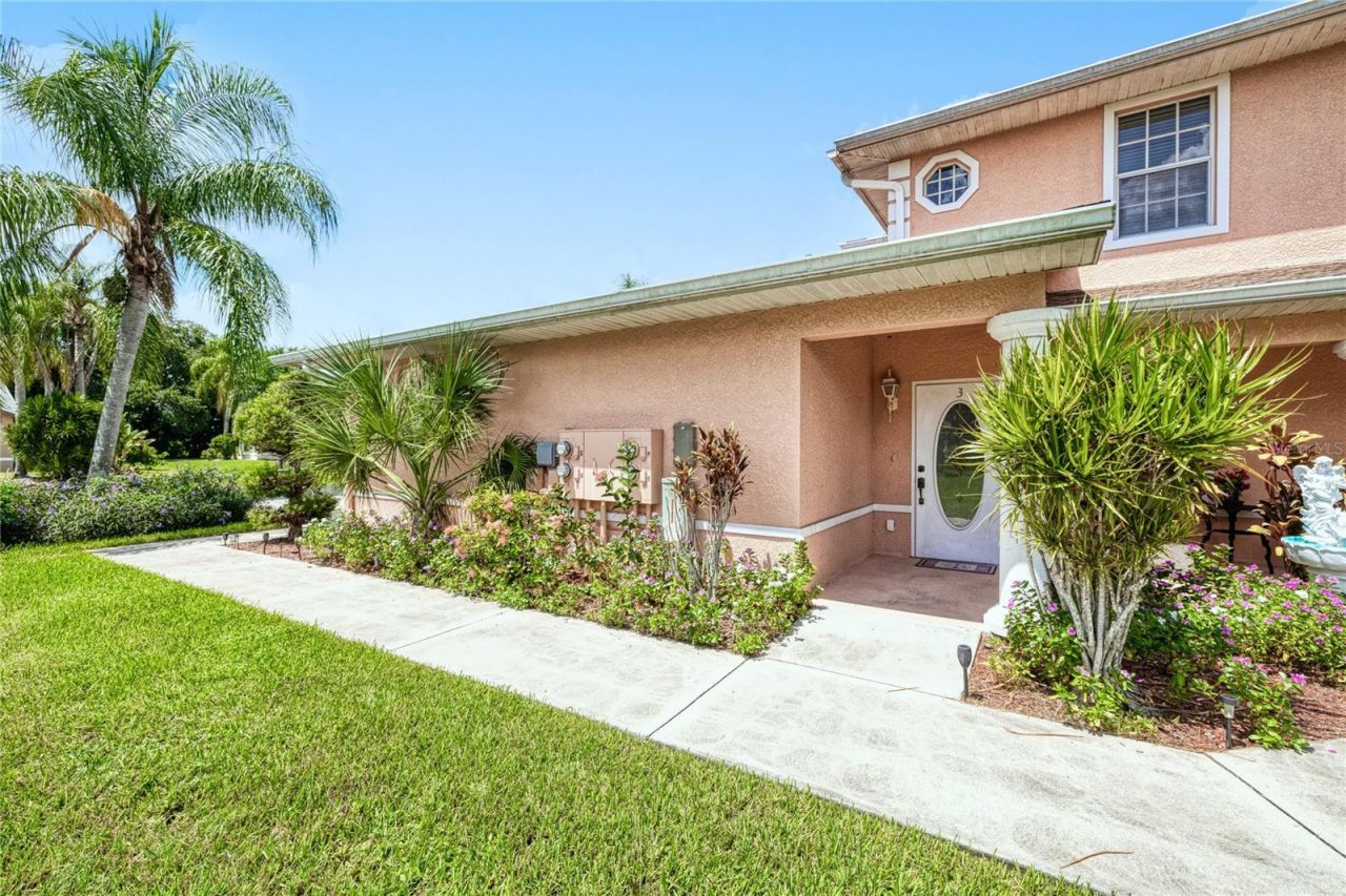 19977 Lake Vista Circle, Unit 17D, Lehigh Acres, FL 33936 Photo