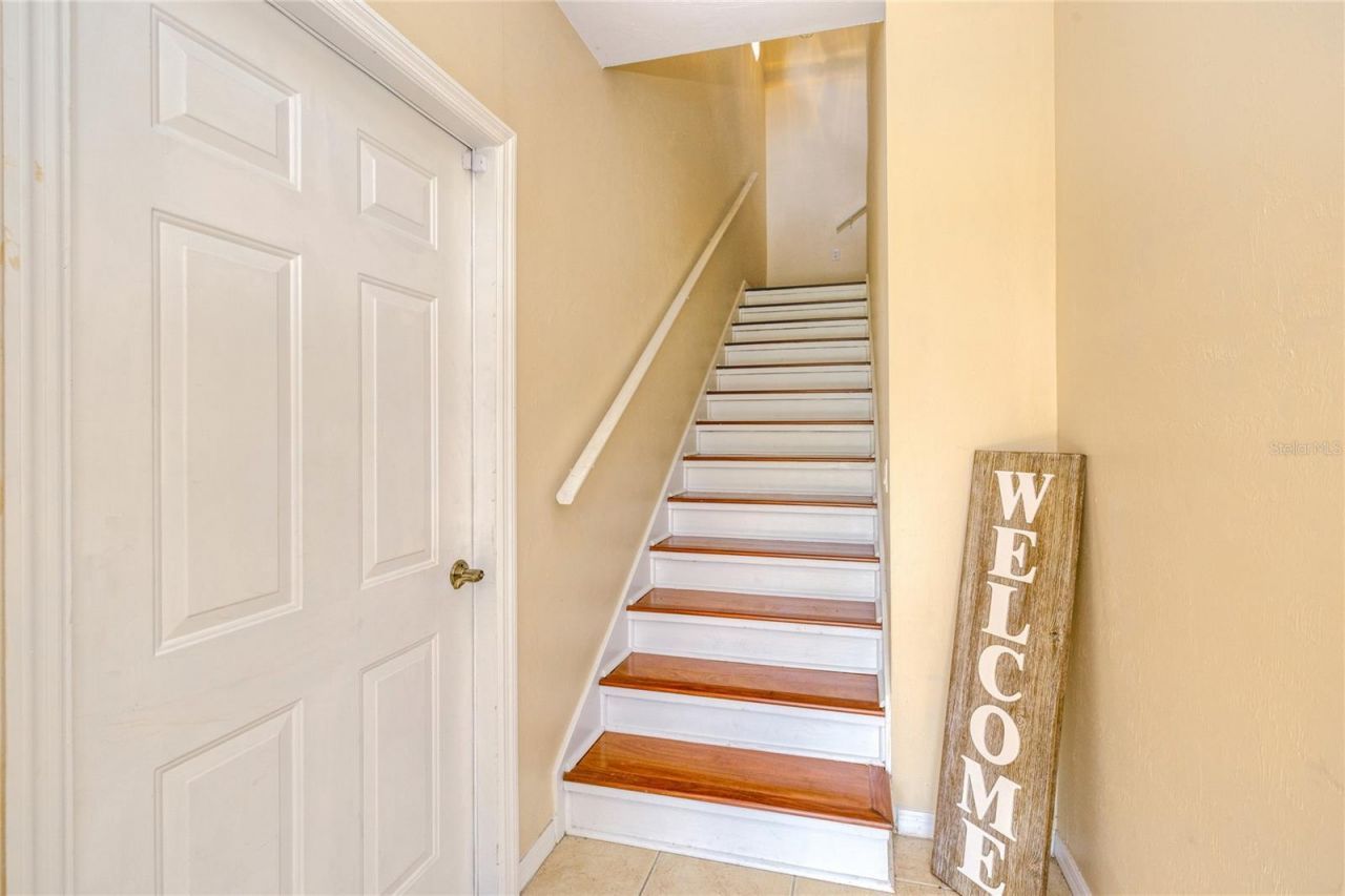 19977 Lake Vista Circle, Unit 17D, Lehigh Acres, FL 33936 Photo