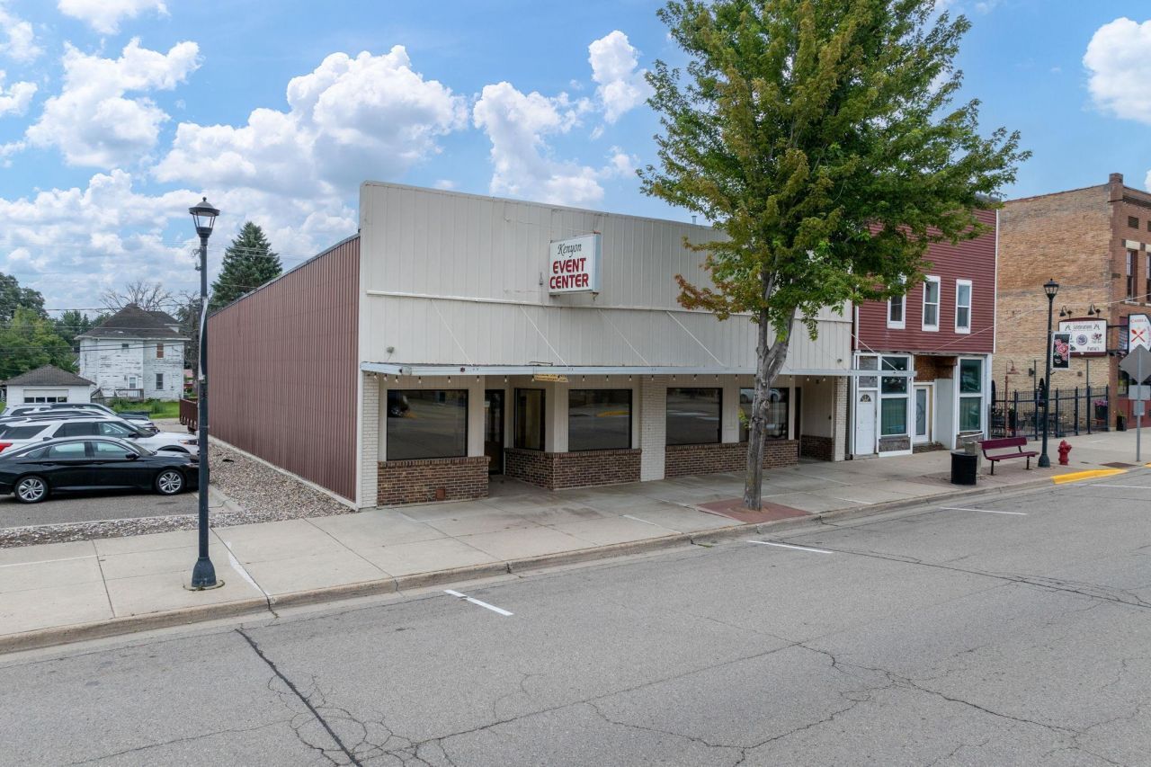 620 2nd Street, Kenyon, MN 55946