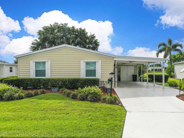 7849 Meadowlark Lane, Port St. Lucie, FL 34952
