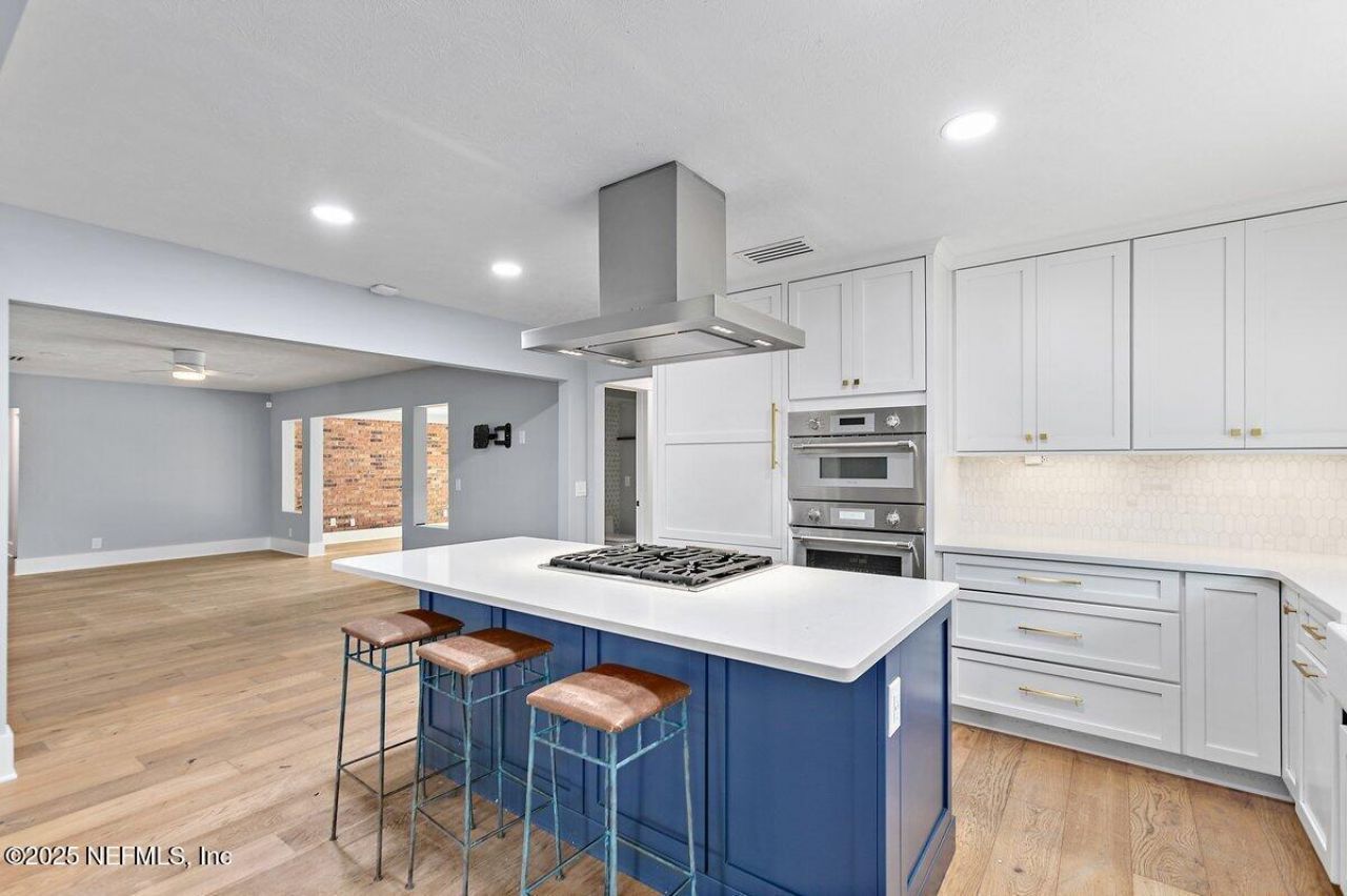 6870 La Loma Drive, Jacksonville, FL 32217 Photo