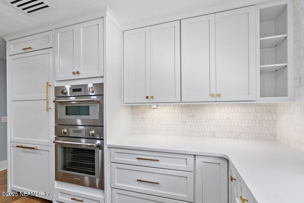 6870 La Loma Drive, Jacksonville, FL 32217 Photo