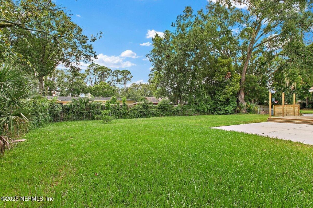 6870 La Loma Drive, Jacksonville, FL 32217 Photo