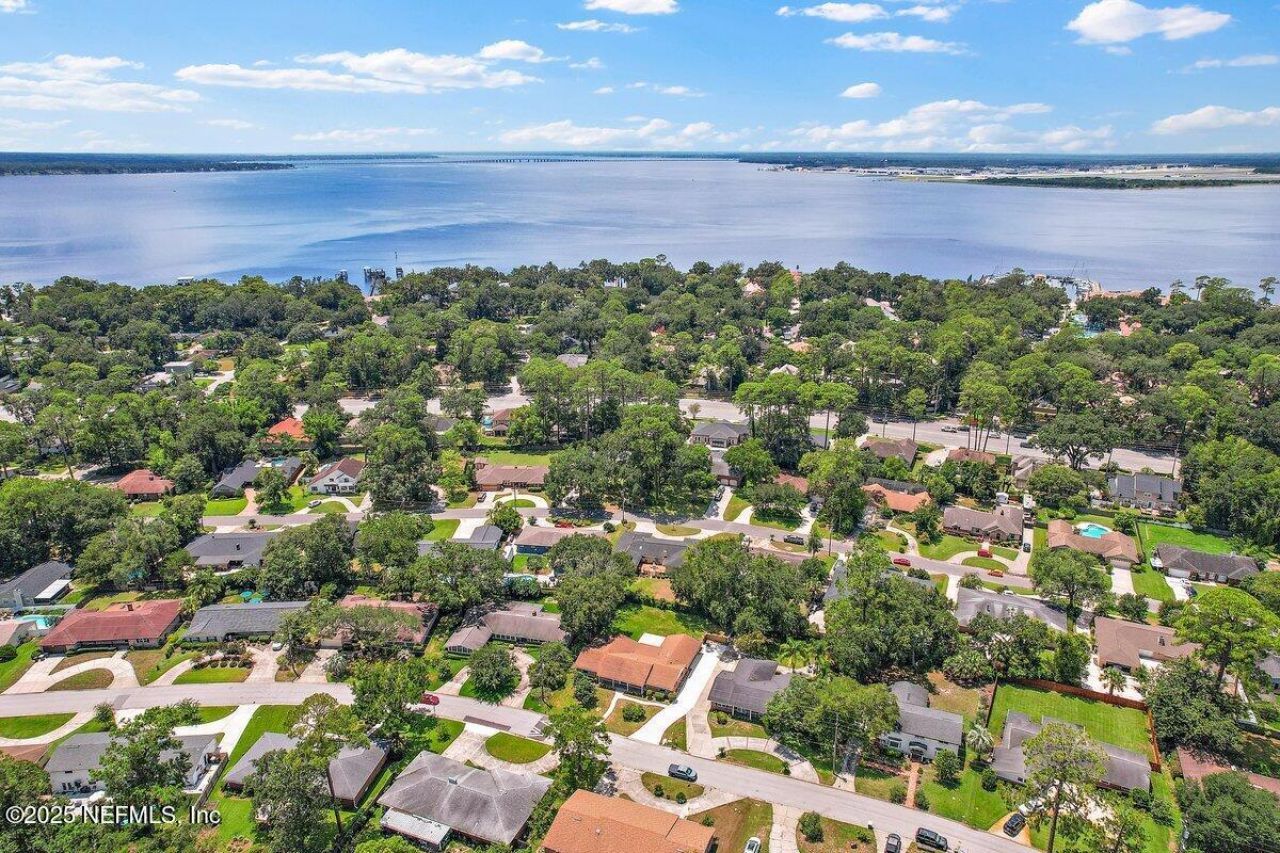 6870 La Loma Drive, Jacksonville, FL 32217 Photo