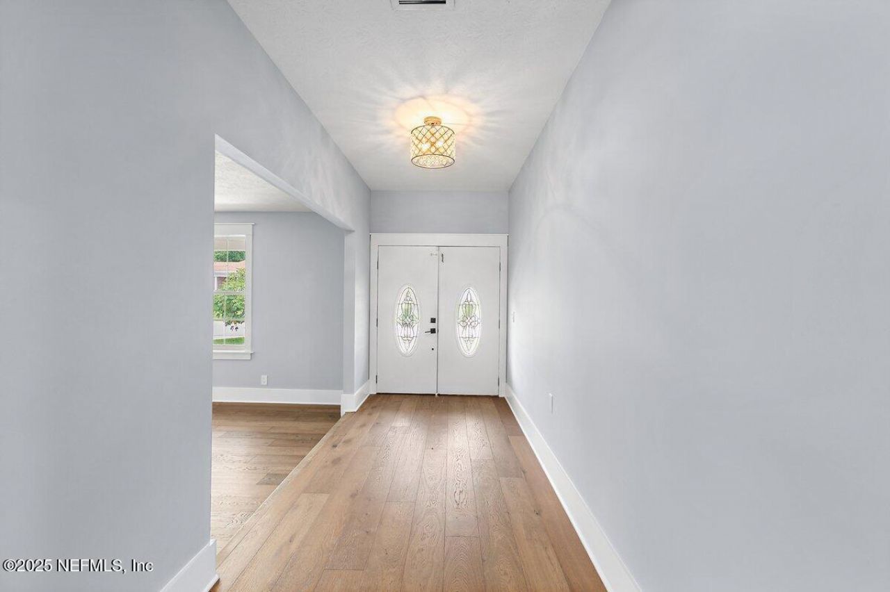 6870 La Loma Drive, Jacksonville, FL 32217 Photo