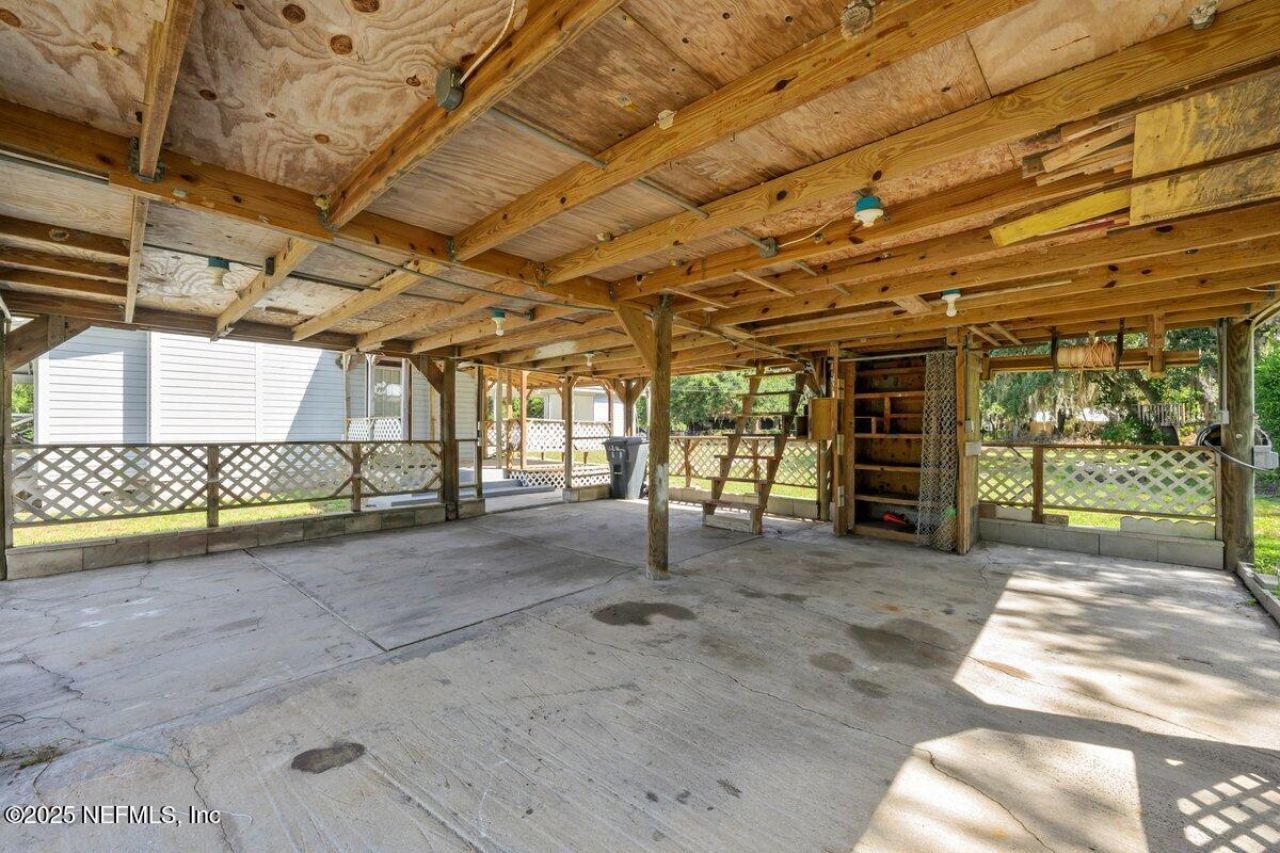 124 E Grandview Drive, East Palatka, FL 32131 Photo